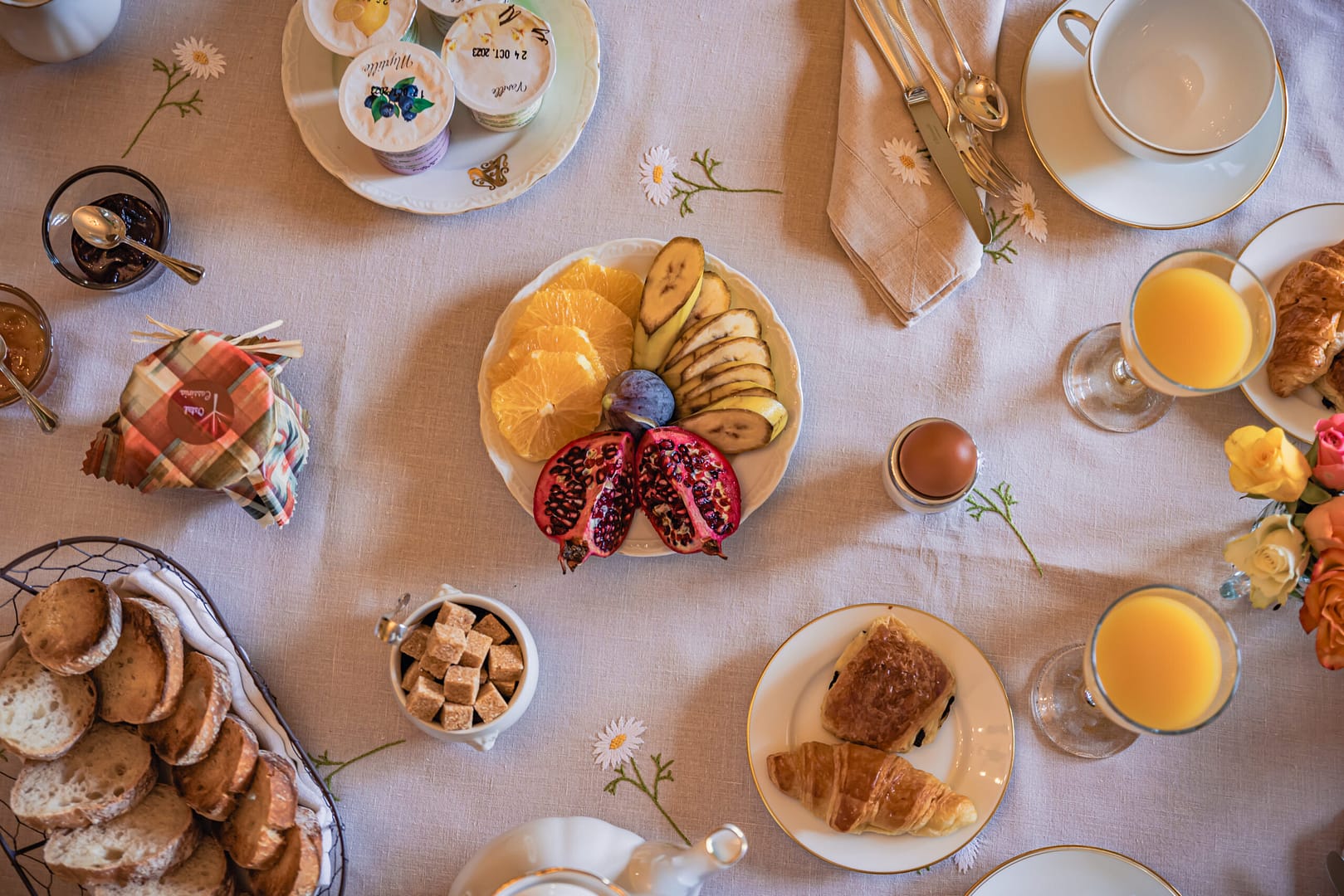 Un petit déjeuner gourmand - L'Ostal Cassinia